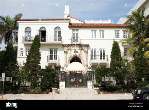 casa casuarina versace miami